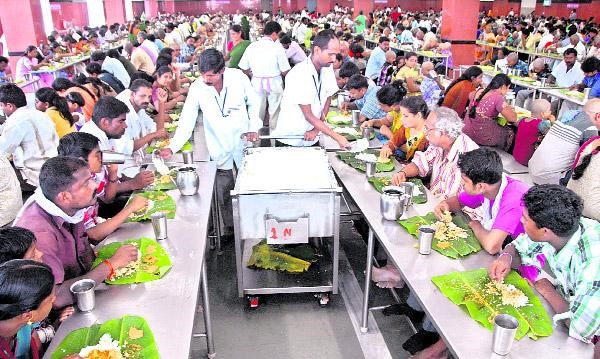 Meenakshi Annakshetra, A Pakashala